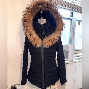 Mackage Kadalina Coat Size Large - OFFERS ARE ACCEPTED 🤍